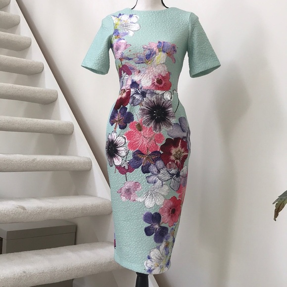 🌸Floral Short-Sleeve Below the Knee Dress🌸, Size S - Picture 1 of 7